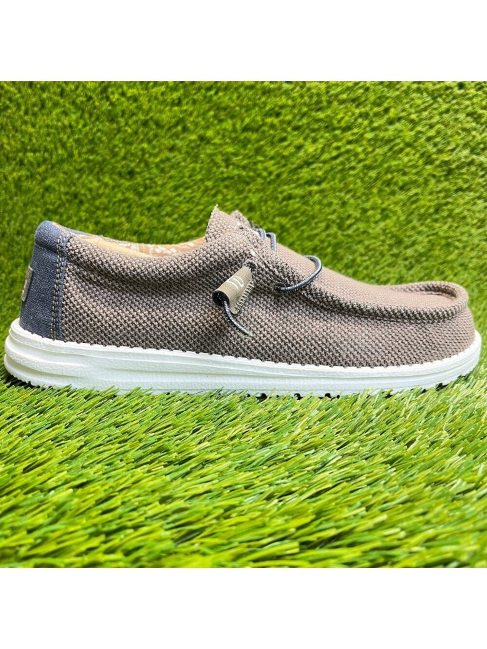 Hey Dude Wally Paisley Mens Size 8 Chocolate White Casual Walking Slip-On Shoes